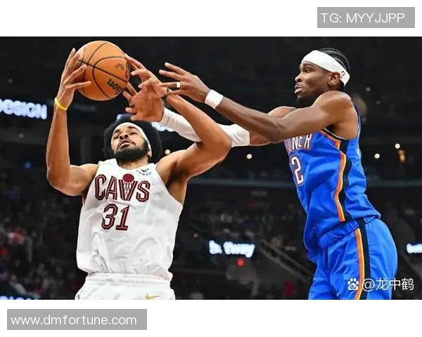 2017年NBA季后赛首战勇士对决骑士精彩回顾与赛后分析