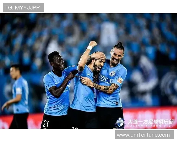 大连与香港明星对决直播精彩瞬间回顾与分析