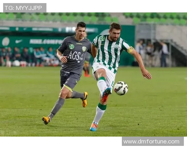 塞尔塔主场迎战比利亚雷尔争夺西甲宝贵积分之战即将打响 塞尔塔主场迎战比利亚雷尔争夺西甲宝贵积分之战即将打响