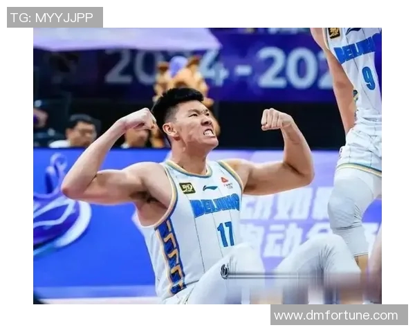 范子铭：从篮球新星到职业生涯的璀璨之路探索与成长的故事