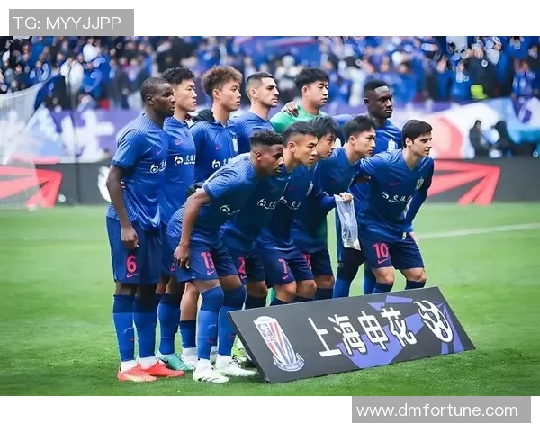 2010年申花与鲁能激战回顾：经典对决中的精彩瞬间与战术分析