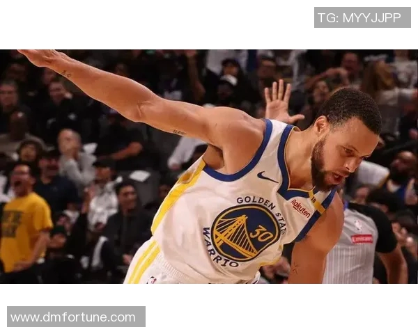 22日勇士与国王精彩对决回放全景分析与赛后点评