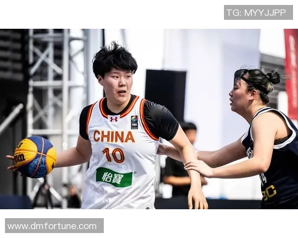 中国女篮奋勇争先迎战加拿大队力争在国际赛场再创辉煌