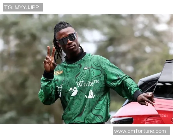 楚阿梅尼:从青涩少年到足球场上的璀璨明星之路探秘 楚阿梅尼:从青涩少年到足球场上的璀璨明星之路探秘