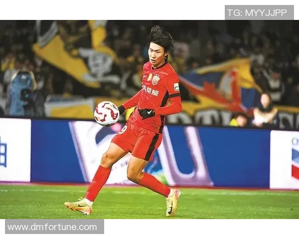 厄德高领衔新一代足球天才展现未来之星的无限可能与潜力 厄德高领衔新一代足球天才展现未来之星的无限可能与潜力