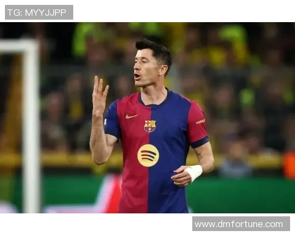 塞尔塔与巴萨历史交锋回顾及两队发展历程分析