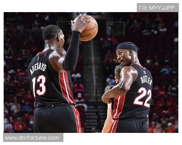 热火与火箭激战正酣视频直播精彩瞬间尽在眼前